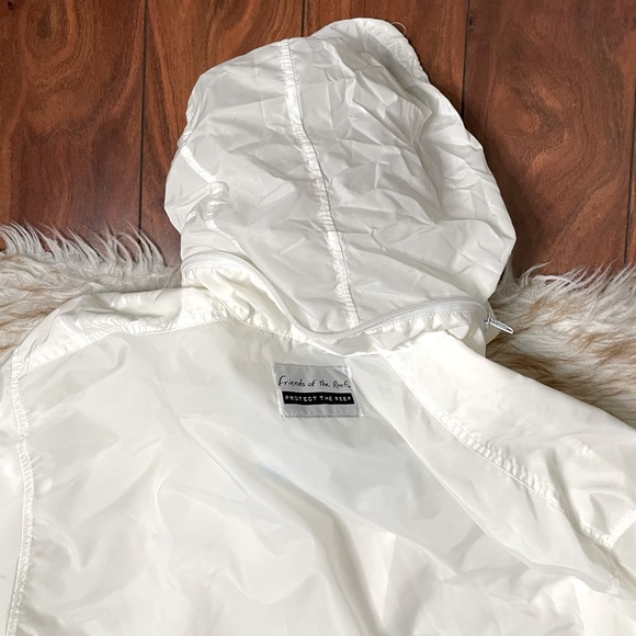 Friends Of The Reef hooded windbreaker - Picture 7 of 7